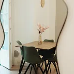 Guli's - Lusso E Comfort In Centro Storico * Neapel