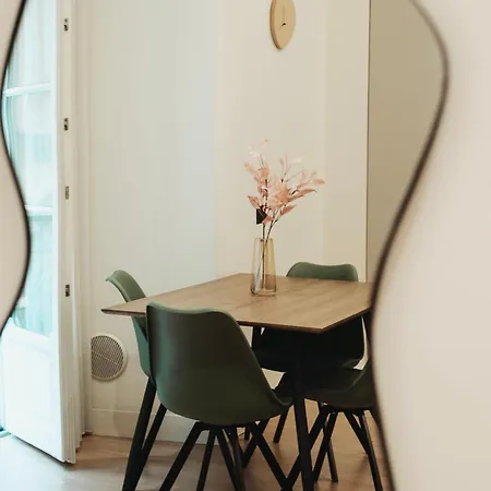 Guli's - Lusso E Comfort In Centro Storico * Neapel