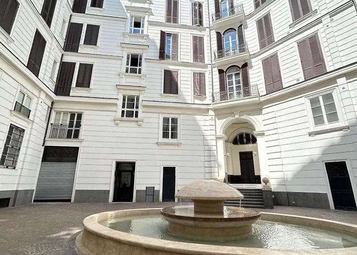 Guli's - Lusso E Comfort In Centro Storico Neapel
